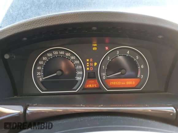 2008 BMW 7 Series 750i с VIN WBAHL83508DT13941, выставлен на аукционе Copart как лот 84010555 с пробегом 210 123 миль миль и Чистый • Clean title. История ставок и продаж доступна на DreamBid. Изображение 9.