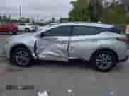 2018 Nissan Murano SV с VIN 5N1AZ2MGXJN138318, выставлен на аукционе IAAI как лот 41332561 с пробегом 104 067 миль миль и . История ставок и продаж доступна на DreamBid. Изображение 14.