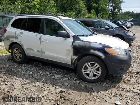 2011 Hyundai Santa Fe GLS с VIN 5XYZGDABXBG030310, выставлен на аукционе Copart как лот 63600424 с пробегом 218 024 миль миль и Списание • Salvage title. История ставок и продаж доступна на DreamBid. Изображение 4.