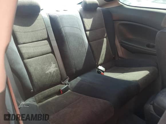 2010 Honda Accord LX-S с VIN 1HGCS1B30AA019939, выставлен на аукционе Copart как лот 84909635 с пробегом Не указан миль и Списание • Salvage title. История ставок и продаж доступна на DreamBid. Изображение 10.