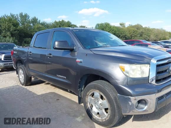 2012 Toyota Tundra с VIN 5TFDY5F1XCX248615, выставлен на аукционе IAAI как лот 43421269 с пробегом 309 736 миль миль и . История ставок и продаж доступна на DreamBid. Изображение 13.