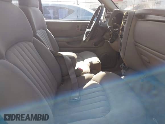 2003 Chevrolet S-10 LS с VIN 1GCCS14H238126072, выставлен на аукционе IAAI как лот 42737624 с пробегом Не указан миль и . История ставок и продаж доступна на DreamBid. Изображение 5.
