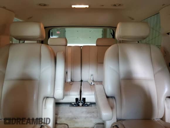 2007 Cadillac Escalade with VIN 1GYFK63857R138805, listed as a Copart auction lot 81889925 with 215,065 mi miles and Clean title. Bid and sale history available at DreamBid. Image 10.
