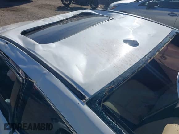 2017 Honda Accord EX-L with VIN 1HGCT1B85HA007109, listed as a IAAI auction lot 43329689 with 85,712 mi miles and . Bid and sale history available at DreamBid. Image 17.