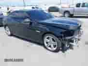 2015 BMW 5 Series 550i с VIN WBAKN9C5XFD961631, выставлен на аукционе IAAI как лот 42248127 с пробегом 30 821 миль миль и . История ставок и продаж доступна на DreamBid. Изображение 1.