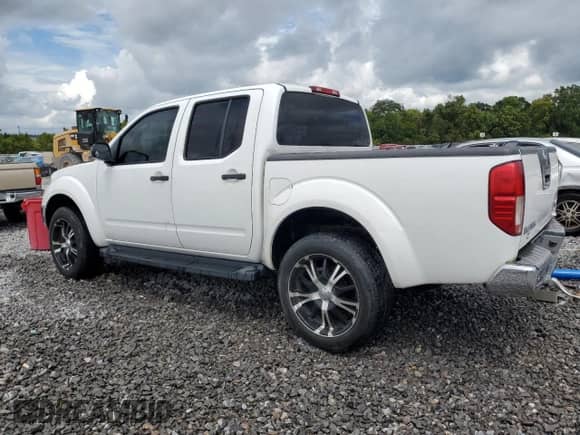 2007 Nissan Frontier SE with VIN 1N6AD07U77C463762, listed as a Copart auction lot 68481535 with 207,499 mi miles and Salvage title. Bid and sale history available at DreamBid. Image 2.