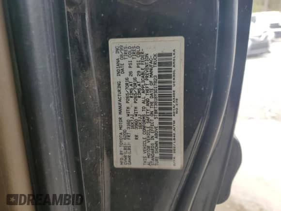2000 Toyota Tundra Limited z VIN 5TBRT3818YS017823, wystawiony jako Copart lot #84816835 z przebiegiem 278 662 mil mil oraz Szkoda całkowita • Salvage title. Historia ofert i sprzedaży dostępna na DreamBid. Obrazek 12.