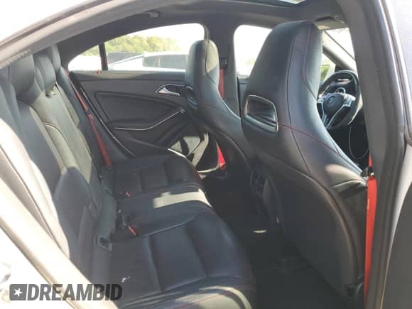 2014 Mercedes-Benz CLA 45 AMG с VIN WDDSJ5CB0EN124107, выставлен на аукционе Copart как лот 68387945 с пробегом 135 565 миль миль и Списание • Salvage title. История ставок и продаж доступна на DreamBid. Изображение 10.