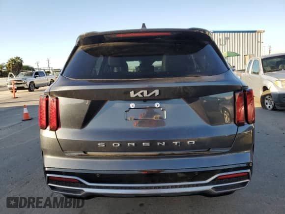 2022 Kia Sorento S с VIN 5XYRL4LC8NG124644, выставлен на аукционе Copart как лот 85728955 с пробегом 39 566 миль миль и Списание • Salvage title. История ставок и продаж доступна на DreamBid. Изображение 6.