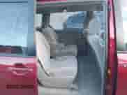 2008 Toyota Sienna LE z VIN 5TDZK23C38S108897, wystawiony jako IAAI lot #43468290 z przebiegiem 292 849 mil mil oraz . Historia ofert i sprzedaży dostępna na DreamBid. Obrazek 8.