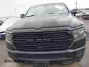 2021 Ram 1500 Lone Star z VIN 1C6RREFT6MN709754, wystawiony jako IAAI lot #42189437 z przebiegiem 73 542 mil mil oraz . Historia ofert i sprzedaży dostępna na DreamBid. Obrazek 13.