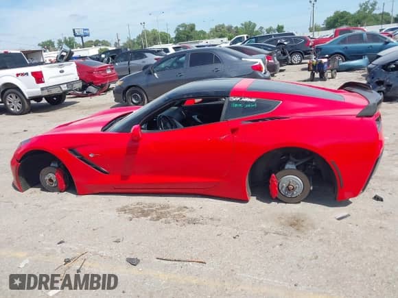 2014 Chevrolet Corvette 1LT с VIN 1G1YB2D74E5103280, выставлен на аукционе IAAI как лот 42034472 с пробегом 72 386 миль миль и . История ставок и продаж доступна на DreamBid. Изображение 14.