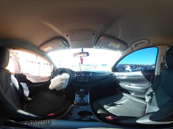 2017 Nissan Sentra SR z VIN 3N1AB7AP4HY346530, wystawiony jako IAAI lot #41776676 z przebiegiem 103 917 mil mil oraz . Historia ofert i sprzedaży dostępna na DreamBid. Obrazek 18.