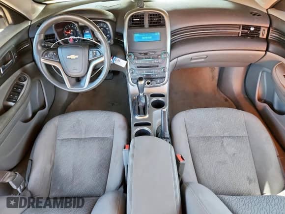 2015 Chevrolet Malibu LS z VIN 1G11B5SL7FF147238, wystawiony jako Copart lot #71730515 z przebiegiem 181 733 mil mil oraz Szkoda całkowita • Salvage title. Historia ofert i sprzedaży dostępna na DreamBid. Obrazek 8.