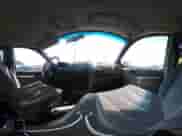 2002 Dodge Caravan SE с VIN 1B8GP24302B633420, выставлен на аукционе IAAI как лот 42260049 с пробегом 286 669 миль миль и . История ставок и продаж доступна на DreamBid. Изображение 18.