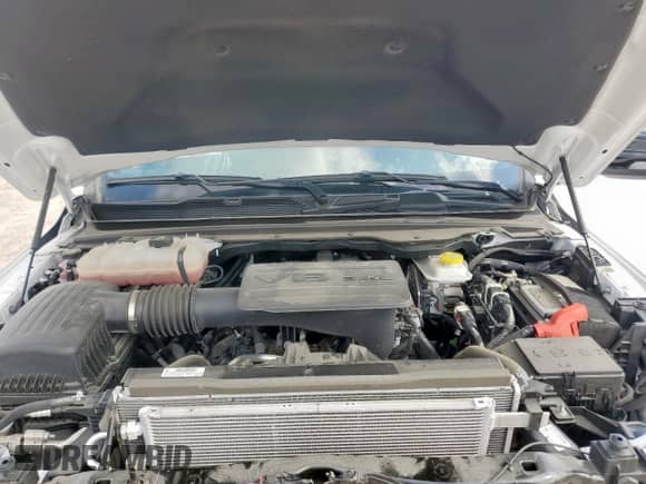 2025 Ram 1500 Big Horn z VIN 1C6RREFG1SN568446, wystawiony jako Copart lot #89522625 z przebiegiem 29 529 mil mil oraz Szkoda całkowita • Salvage title. Historia ofert i sprzedaży dostępna na DreamBid. Obrazek 11.