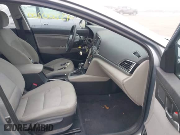 2017 Hyundai Elantra SE with VIN 5NPD84LF3HH045000, listed as a IAAI auction lot 43200200 with 118,223 mi miles and . Bid and sale history available at DreamBid. Image 5.