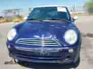 2005 MINI Hardtop с VIN WMWRC33455TJ66516, выставлен на аукционе IAAI как лот 42689294 с пробегом 224 262 миль миль и . История ставок и продаж доступна на DreamBid. Изображение 12.