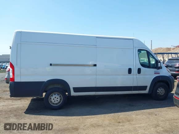 2020 Ram ProMaster Cargo с VIN 3C6URVJG9LE114730, выставлен на аукционе IAAI как лот 42562769 с пробегом 343 727 миль миль и . История ставок и продаж доступна на DreamBid. Изображение 13.
