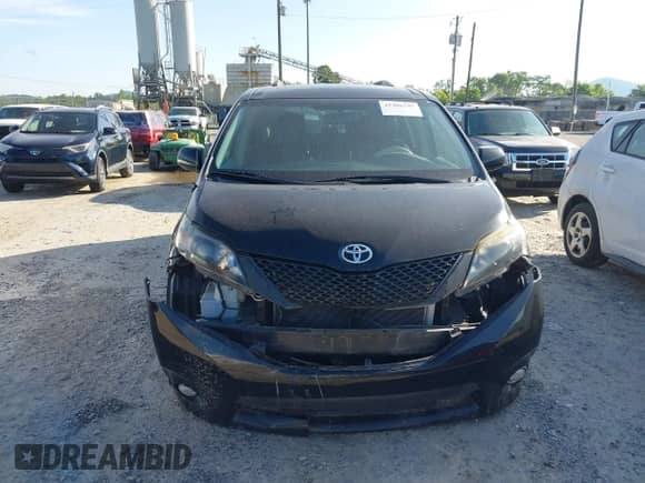 2014 Toyota Sienna SE with VIN 5TDXK3DC3ES494700, listed as a IAAI auction lot 42406747 with 73,410 mi miles and . Bid and sale history available at DreamBid. Image 12.