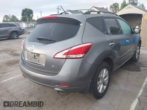 2013 Nissan Murano LE z VIN JN8AZ1MU6DW211191, wystawiony jako IAAI lot #42385422 z przebiegiem 207 553 mil mil oraz . Historia ofert i sprzedaży dostępna na DreamBid. Obrazek 4.
