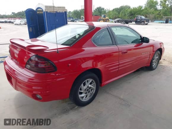2001 Pontiac Grand Am с VIN 1G2NF12E51M509969, выставлен на аукционе IAAI как лот 42625569 с пробегом 111 756 миль миль и . История ставок и продаж доступна на DreamBid. Изображение 4.