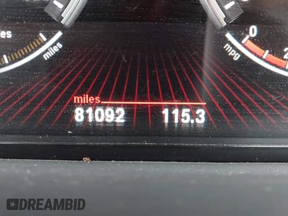 2010 BMW 5 Series 550i Gran Turismo с VIN WBASN4C54AC208047, выставлен на аукционе IAAI как лот 42395450 с пробегом 81 092 миль миль и . История ставок и продаж доступна на DreamBid. Изображение 15.