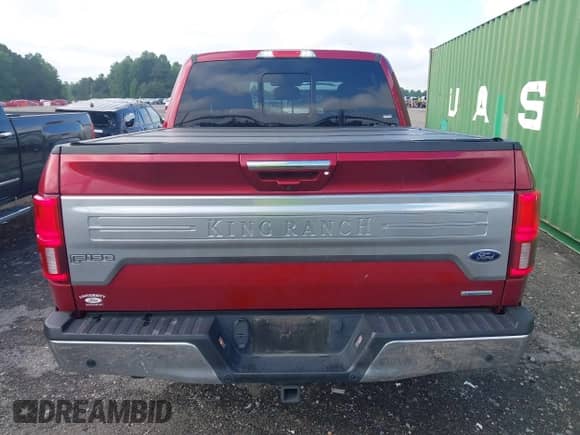 2018 Ford F-150 XL с VIN 1FTEW1EG7JFC03336, выставлен на аукционе IAAI как лот 42635999 с пробегом 84 019 миль миль и . История ставок и продаж доступна на DreamBid. Изображение 17.