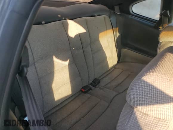 1996 Ford Mustang z VIN 1FALP4042TF200713, wystawiony jako Copart lot #75570054 z przebiegiem 172 210 mil mil oraz Czysty tytuł • Clean title. Historia ofert i sprzedaży dostępna na DreamBid. Obrazek 10.