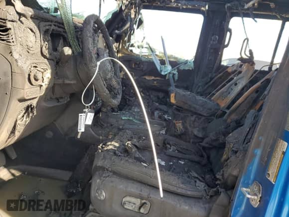 2024 Jeep Wrangler Rubicon with VIN 1C4RJXR67RW141954, listed as a Copart auction lot 71428375 with Not provided miles and Salvage title. Bid and sale history available at DreamBid. Image 7.