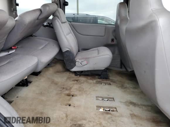 2004 Chevrolet Venture Plus с VIN 1GNDU03E74D264397, выставлен на аукционе Copart как лот 84828154 с пробегом 183 547 миль миль и Списание • Salvage title. История ставок и продаж доступна на DreamBid. Изображение 11.