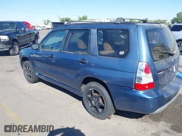 2007 Subaru Forester X with VIN JF1SG63697G745229, listed as a IAAI auction lot 42687645 with 245,372 mi miles and . Bid and sale history available at DreamBid. Image 3.