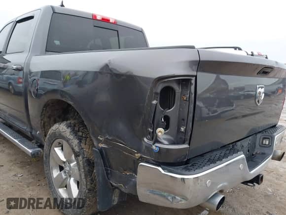 2018 Ram 1500 Big Horn с VIN 1C6RR7LM6JS246875, выставлен на аукционе IAAI как лот 41942345 с пробегом 135 592 миль миль и . История ставок и продаж доступна на DreamBid. Изображение 6.