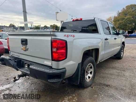 2016 Chevrolet Silverado 1500 Work Truck z VIN 3GCUKNEC5GG109149, wystawiony jako Copart lot #89544865 z przebiegiem 223 698 mil mil oraz Czysty tytuł • Clean title. Historia ofert i sprzedaży dostępna na DreamBid. Obrazek 4.