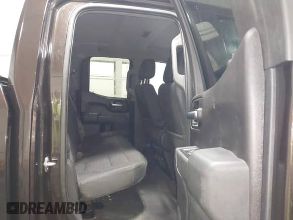 2019 Chevrolet Silverado 1500 LT с VIN 1GCRYDEK4KZ237493, выставлен на аукционе IAAI как лот 42190913 с пробегом 147 351 миль миль и . История ставок и продаж доступна на DreamBid. Изображение 8.