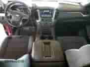2018 Chevrolet Tahoe LS z VIN 1GNSCAKC7JR388409, wystawiony jako Copart lot #86323815 z przebiegiem 67 959 mil mil oraz Szkoda całkowita • Salvage title. Historia ofert i sprzedaży dostępna na DreamBid. Obrazek 8.