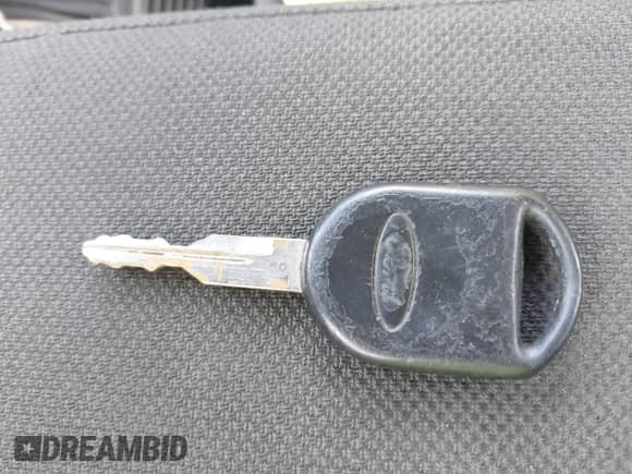 2006 Ford Mustang Standard with VIN 1ZVFT80N565231531, listed as a IAAI auction lot 42756442 with 268,208 mi miles and . Bid and sale history available at DreamBid. Image 11.