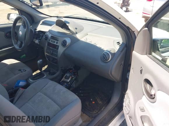 2006 Saturn ION with VIN 1G8AJ55F96Z184901, listed as a IAAI auction lot 42769643 with 189,192 mi miles and . Bid and sale history available at DreamBid. Image 5.