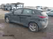 2022 Hyundai Kona SE с VIN KM8K2CABXNU872332, выставлен на аукционе IAAI как лот 41477508 с пробегом 23 467 миль миль и . История ставок и продаж доступна на DreamBid. Изображение 3.