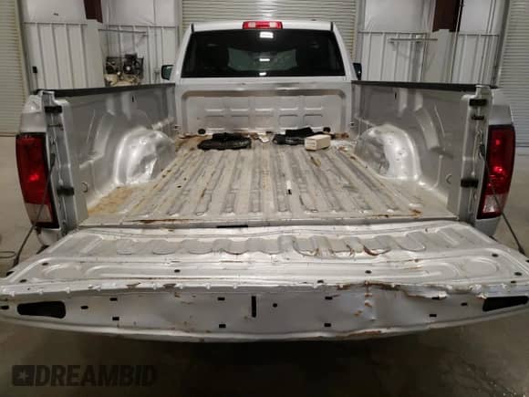2011 Dodge RAM z VIN 3D7LT2ET2BG566166, wystawiony jako Copart lot #76520744 z przebiegiem 57 931 mil mil oraz Szkoda całkowita • Salvage title. Historia ofert i sprzedaży dostępna na DreamBid. Obrazek 10.