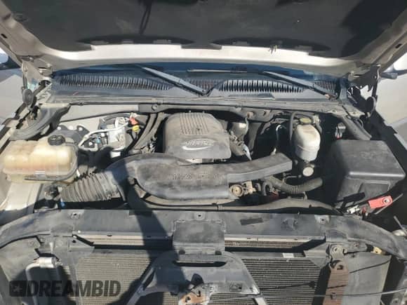 2004 Chevrolet Avalanche Z71 с VIN 3GNEK12T04G187052, выставлен на аукционе Copart как лот 83967015 с пробегом 177 959 миль миль и Списание • Salvage title. История ставок и продаж доступна на DreamBid. Изображение 11.