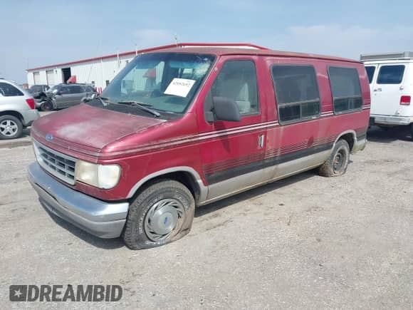 1993 Ford Econoline Cargo с VIN 1FDEE14N6PHB08293, выставлен на аукционе IAAI как лот 42052692 с пробегом Не указан миль и . История ставок и продаж доступна на DreamBid. Изображение 2.