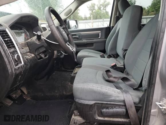 2020 Ram 1500 SLT z VIN 1C6RR7TT0LS106654, wystawiony jako Copart lot #62701675 z przebiegiem 81 036 mil mil oraz Szkoda całkowita • Salvage title. Historia ofert i sprzedaży dostępna na DreamBid. Obrazek 7.