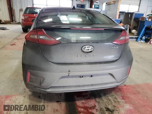 2017 Hyundai Ioniq SEL z VIN KMHC75LC0HU053776, wystawiony jako Copart lot #72604302 z przebiegiem 138 273 mil mil oraz . Historia ofert i sprzedaży dostępna na DreamBid. Obrazek 6.
