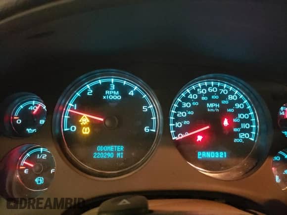 2007 Chevrolet Suburban LTZ z VIN 3GNFK16347G265089, wystawiony jako Copart lot #71683635 z przebiegiem 220 290 mil mil oraz Szkoda całkowita • Salvage title. Historia ofert i sprzedaży dostępna na DreamBid. Obrazek 9.