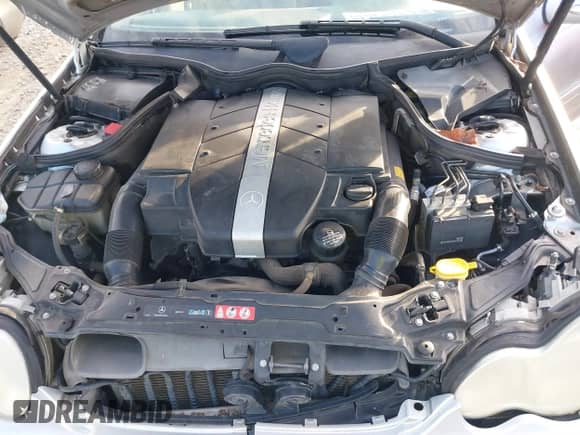 2005 Mercedes-Benz C 320 z VIN WDBRF64JX5F565631, wystawiony jako IAAI lot #41416724 z przebiegiem 154 981 mil mil oraz . Historia ofert i sprzedaży dostępna na DreamBid. Obrazek 10.