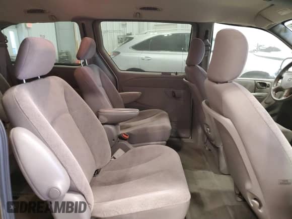 2003 Dodge Caravan with VIN 2D8GP443X3R142566, listed as a Copart auction lot 83446334 with 183,612 mi miles and Non repairable. Bid and sale history available at DreamBid. Image 11.