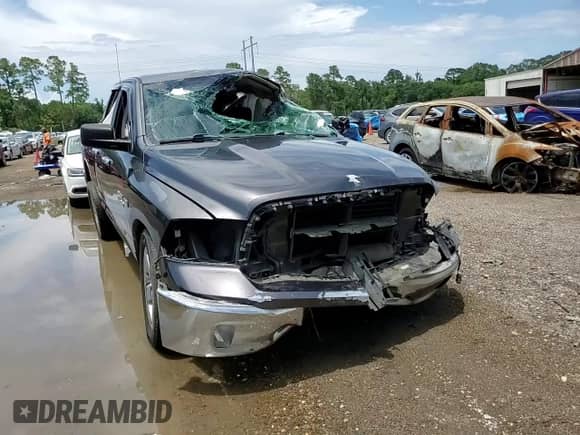 2016 Ram 1500 Big Horn z VIN 1C6RR6GT3GS257014, wystawiony jako Copart lot #63467575 z przebiegiem Nie podano mil oraz Szkoda całkowita • Salvage title. Historia ofert i sprzedaży dostępna na DreamBid. Obrazek 13.