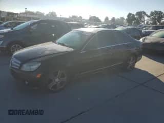 2010 Mercedes-Benz C 300 Luxury с VIN WDDGF5EB2AR110328, выставлен на аукционе Copart как лот 90539065 с пробегом 284 097 миль миль и Чистый • Clean title. История ставок и продаж доступна на DreamBid. Изображение 1.