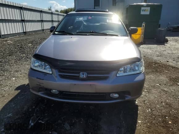 2000 Honda Accord EX with VIN 1HGCG1657YA056249, listed as a Copart auction lot 81267475 with 248,154 mi miles and Clean title. Bid and sale history available at DreamBid. Image 5.